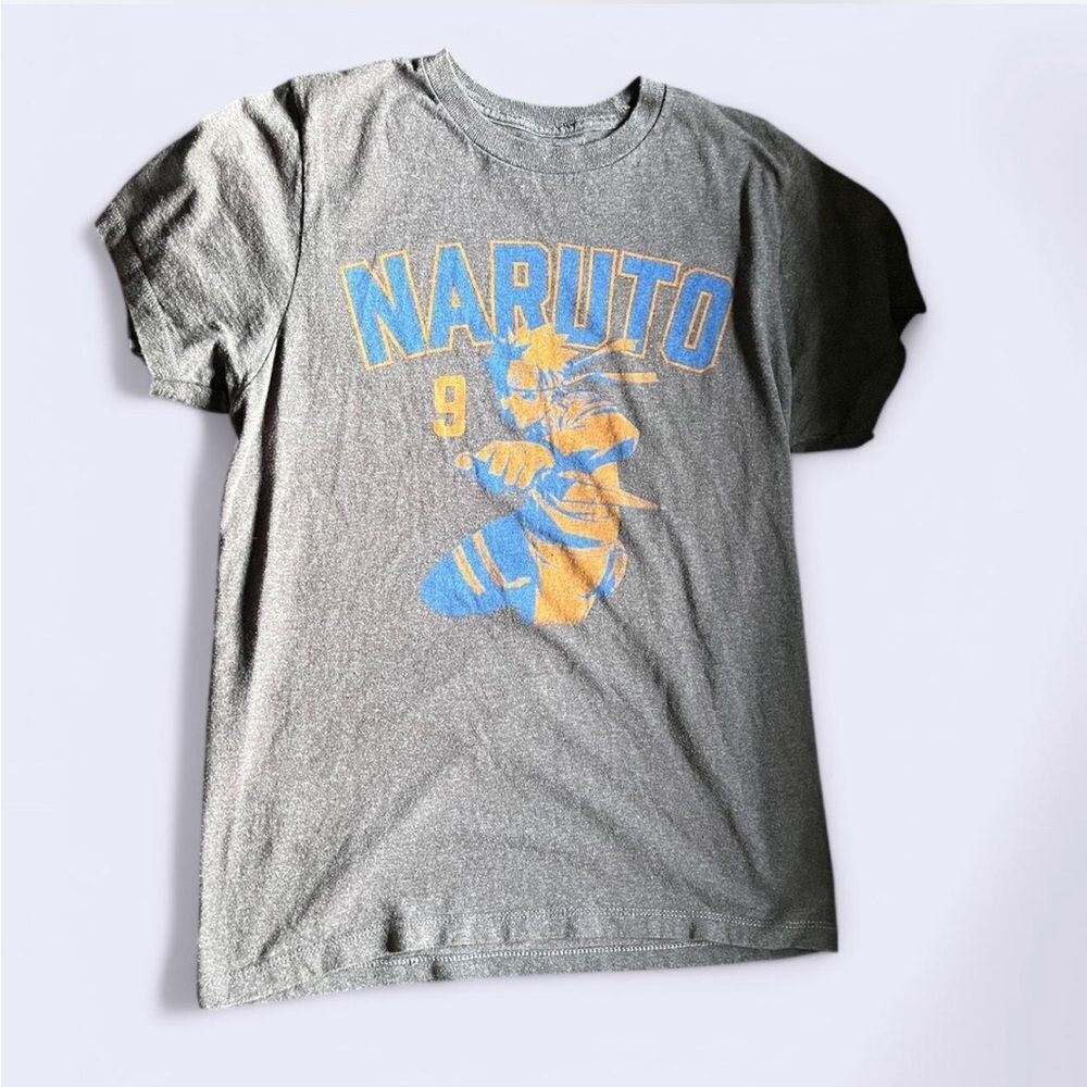 Gray Naruto Anime Graphic T-Shirt Size S